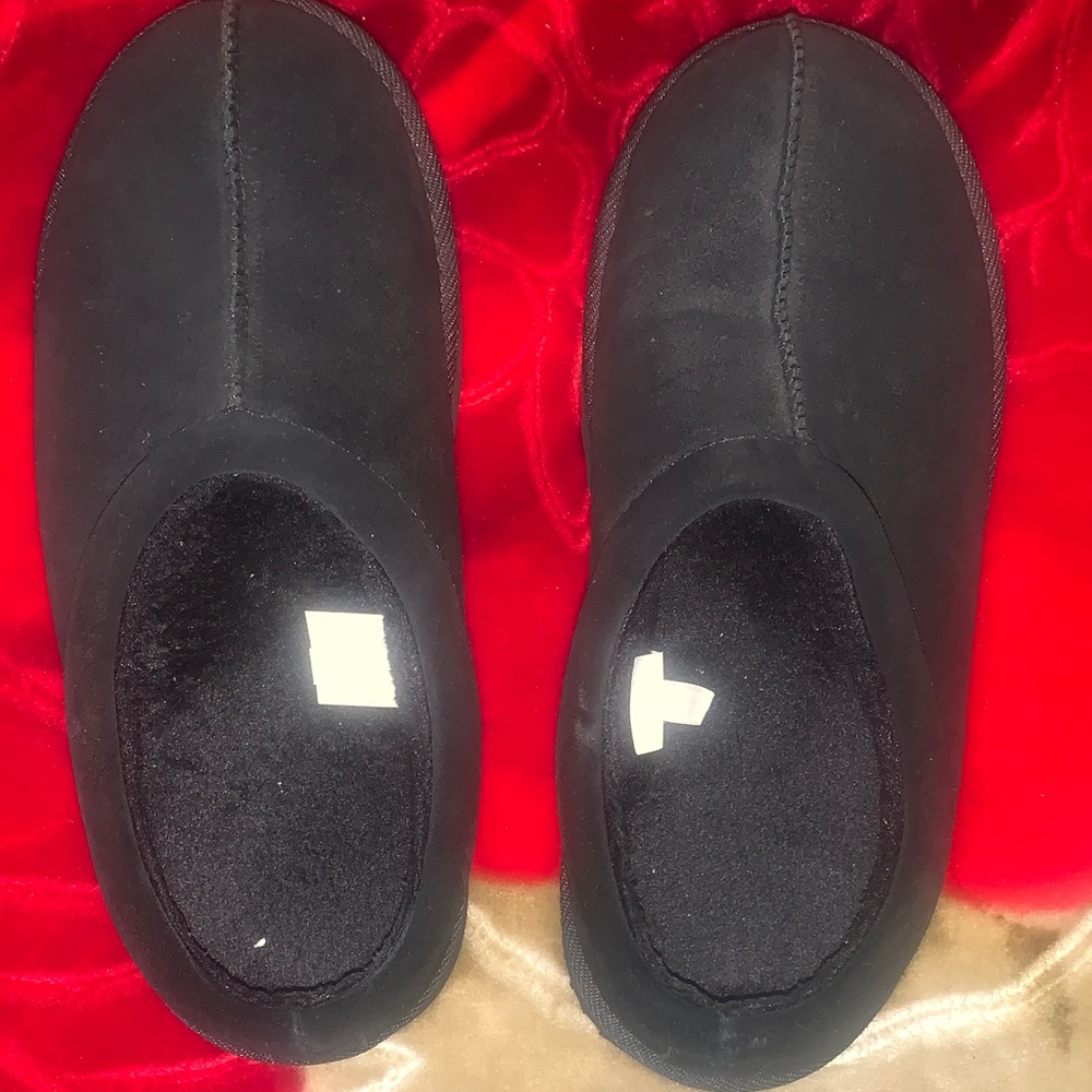 Black Slip-On Slippers